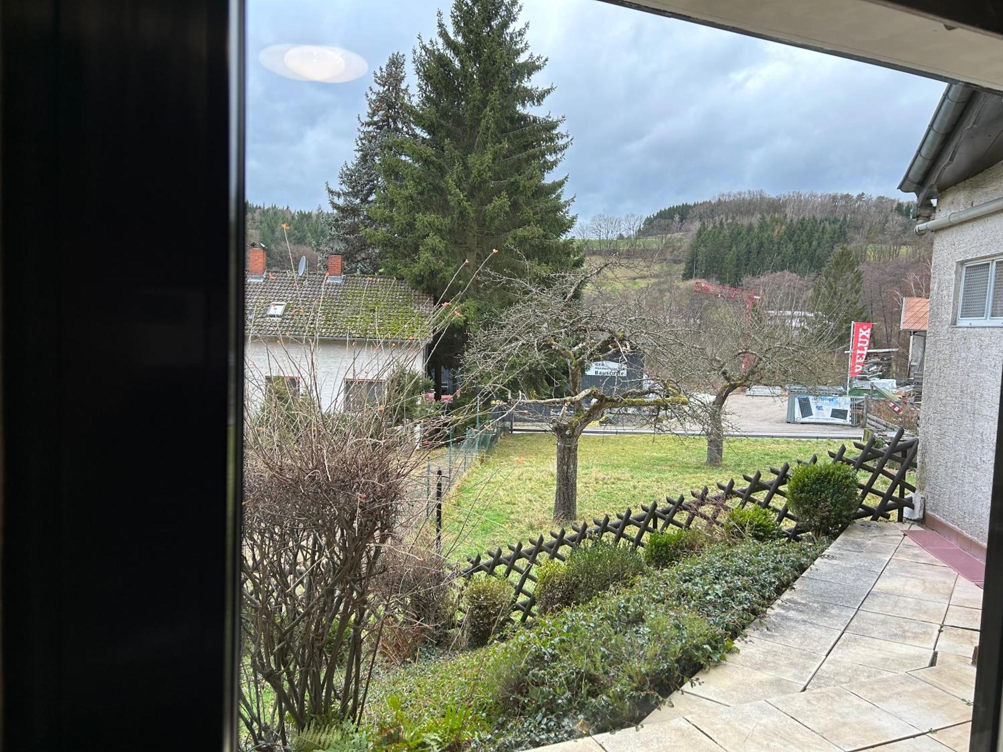 Ferien- Und Monteurwohnung Zum Waldblick Εξωτερικό φωτογραφία